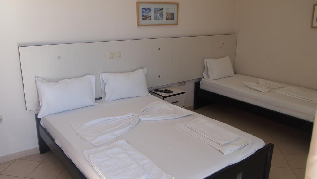 Rondos Hotel ฮีมาเรอ ห้อง รูปภาพ