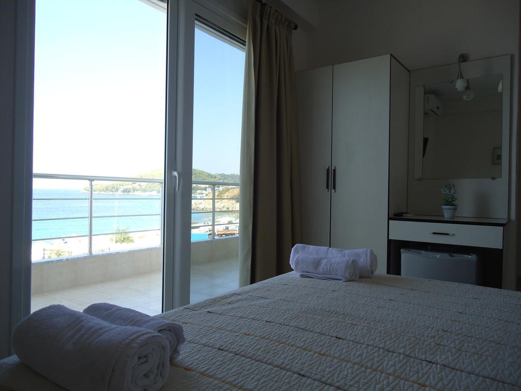 Rondos Hotel ฮีมาเรอ ห้อง รูปภาพ